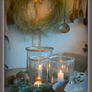 stoer en landelijk wonen windlicht Aura Peeperkorn.