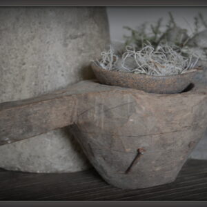 stoer en landelijk wonen. Oud ornament.